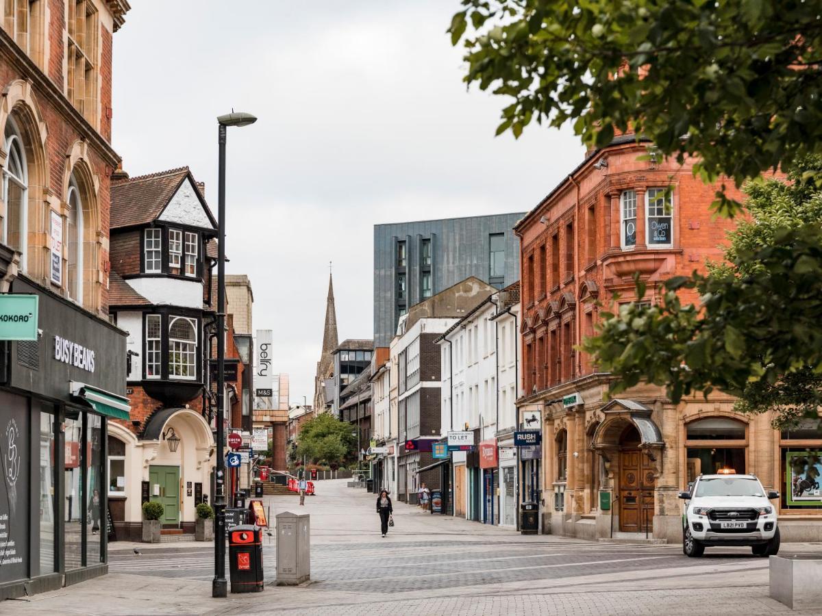 1 Bed Apartment - Redhill Central, Surrey, Gatwick #3 Kültér fotó